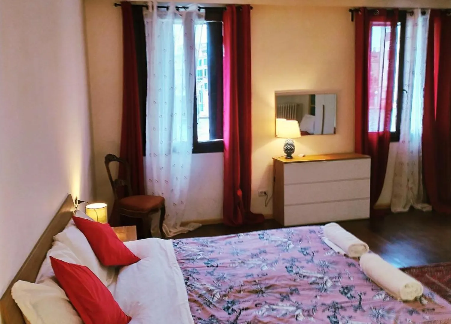 Zen Accommodation Grand Canal Venecia 0*,  Italia